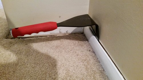 Baseboard Removal Tool
