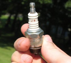 How to Change the Spark Plug in a Lawnmower (Example: Briggs & Stratton Engines in Craftsman and Murray Mowers)