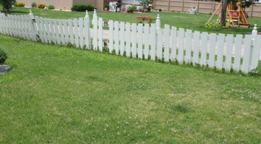 wood picket fence