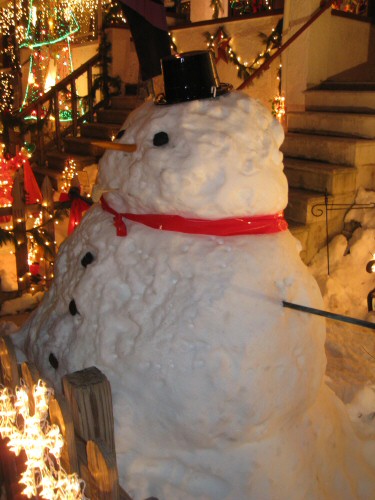 big-snowman-with-a-large-body-and-small-head