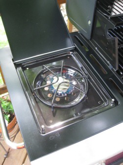 left-side-burner-on-kenmore-grill