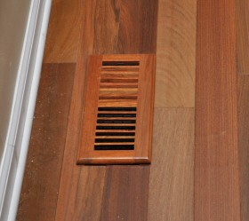 hardwood-flooring-vent