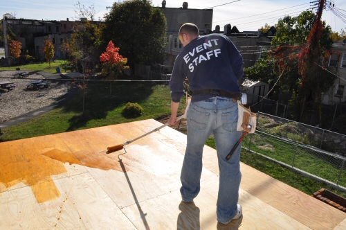 shellac a plywood subfloor