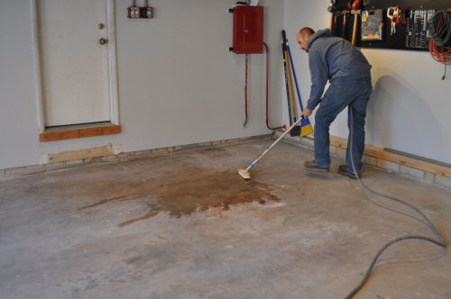 How To Paint An Epoxy Concrete Floor Coating Quikrete Example