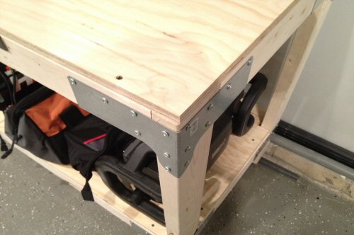 DIY WOOD WORKBENCH - HOW TO BUILD A WOOD TOOL WORKBENCH FOR YOUR
