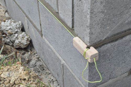 How to Build a Concrete Block Foundation