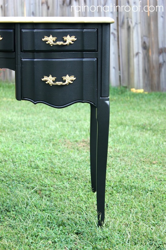 black-and-gold-desk