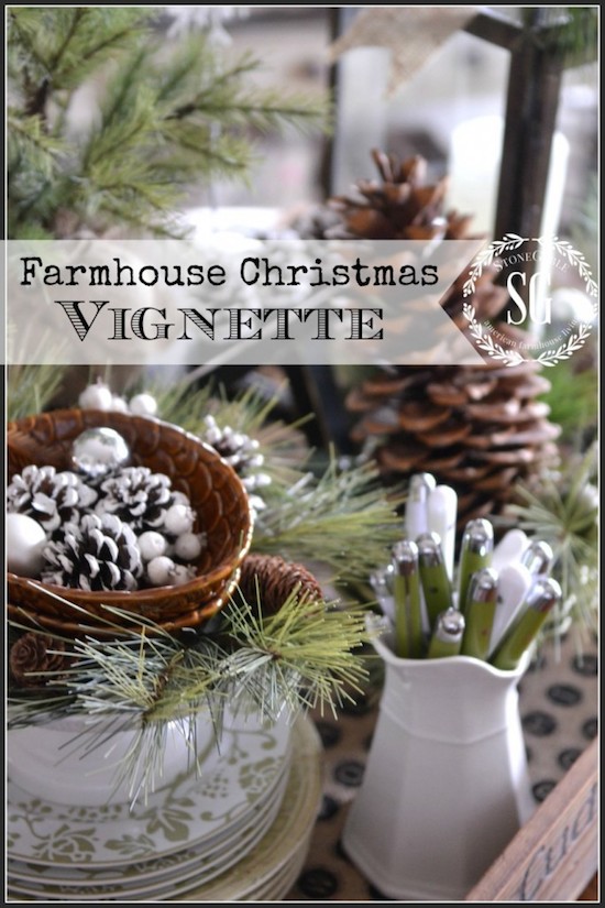 FARMHOUSE-CHRISTMAS-VIGNETTE-stonegableblog.com_-683x1024