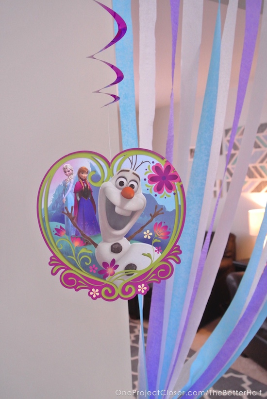 frozen-birthday-party-decorations-One-project-closer