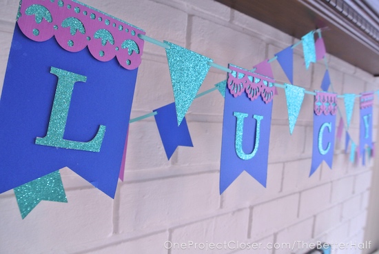 simple-frozen-birthday-party-decorations-One-project-closer