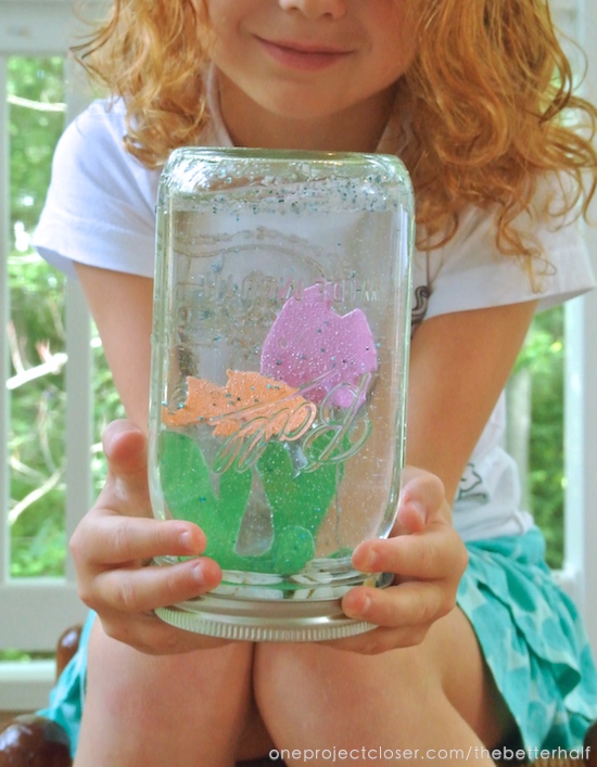 vbs-treasure-island-mason-jar-aquarium-globe-One-project-closer