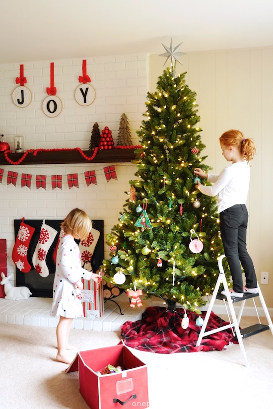 christmas-mantel-JOY-embroidery hoop-ornaments-One-project-closer