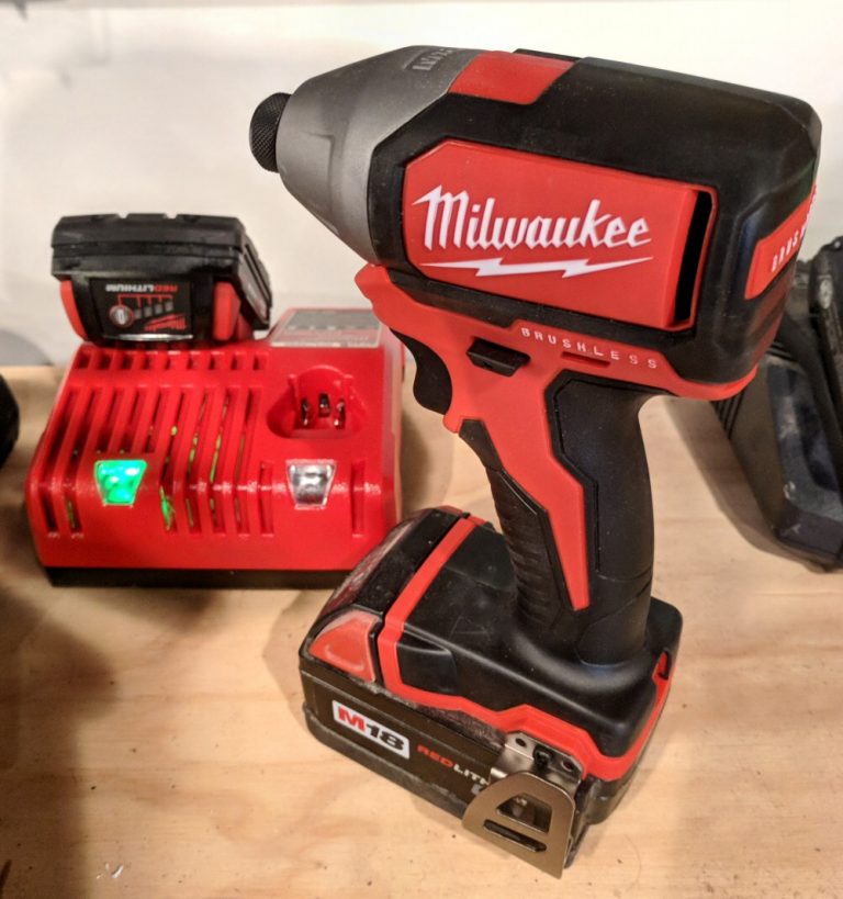 Milwaukee M18 1/4″ Brushless Hex Impact Driver Kit (Model 275021P)