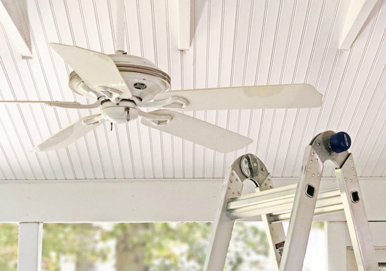 GAME CHANGER! The Easiest Ceiling Fan Cleaning Hack!